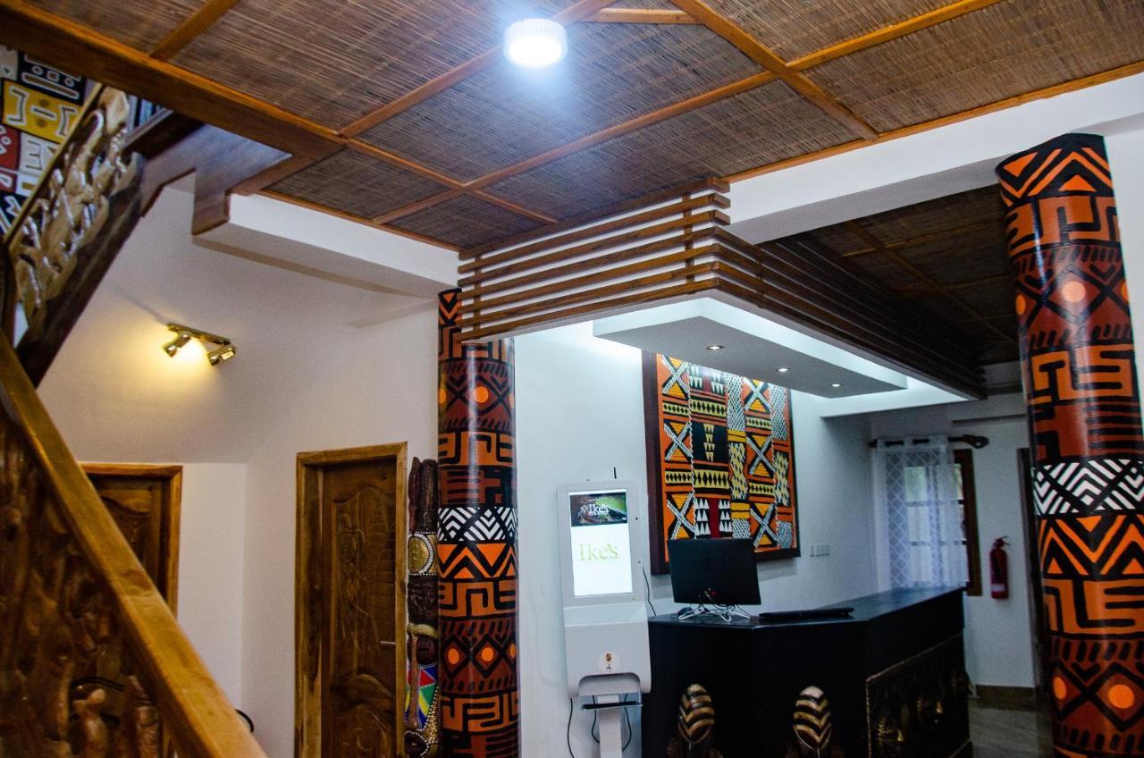 Ike'S Cultural Village Kumasi Zewnętrze zdjęcie