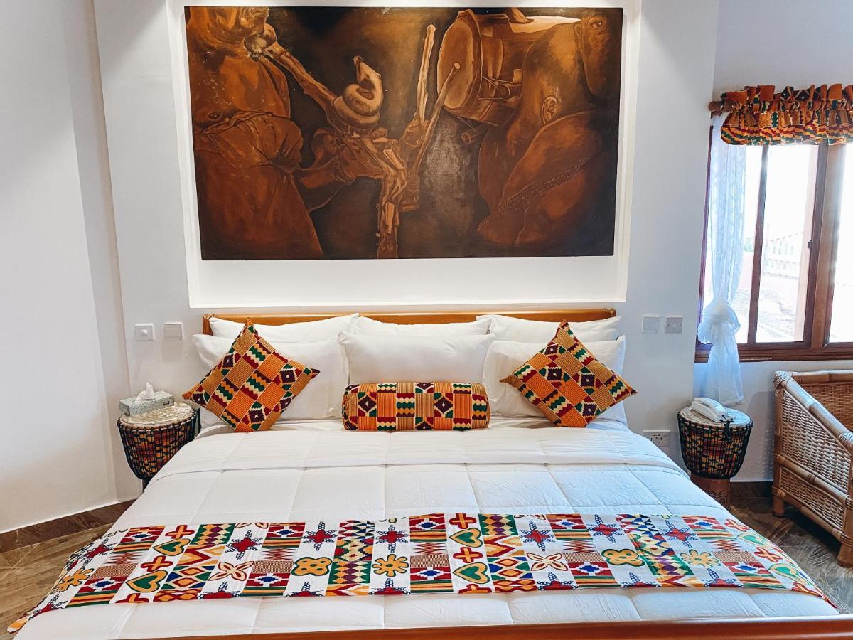 Ike'S Cultural Village Kumasi Zewnętrze zdjęcie